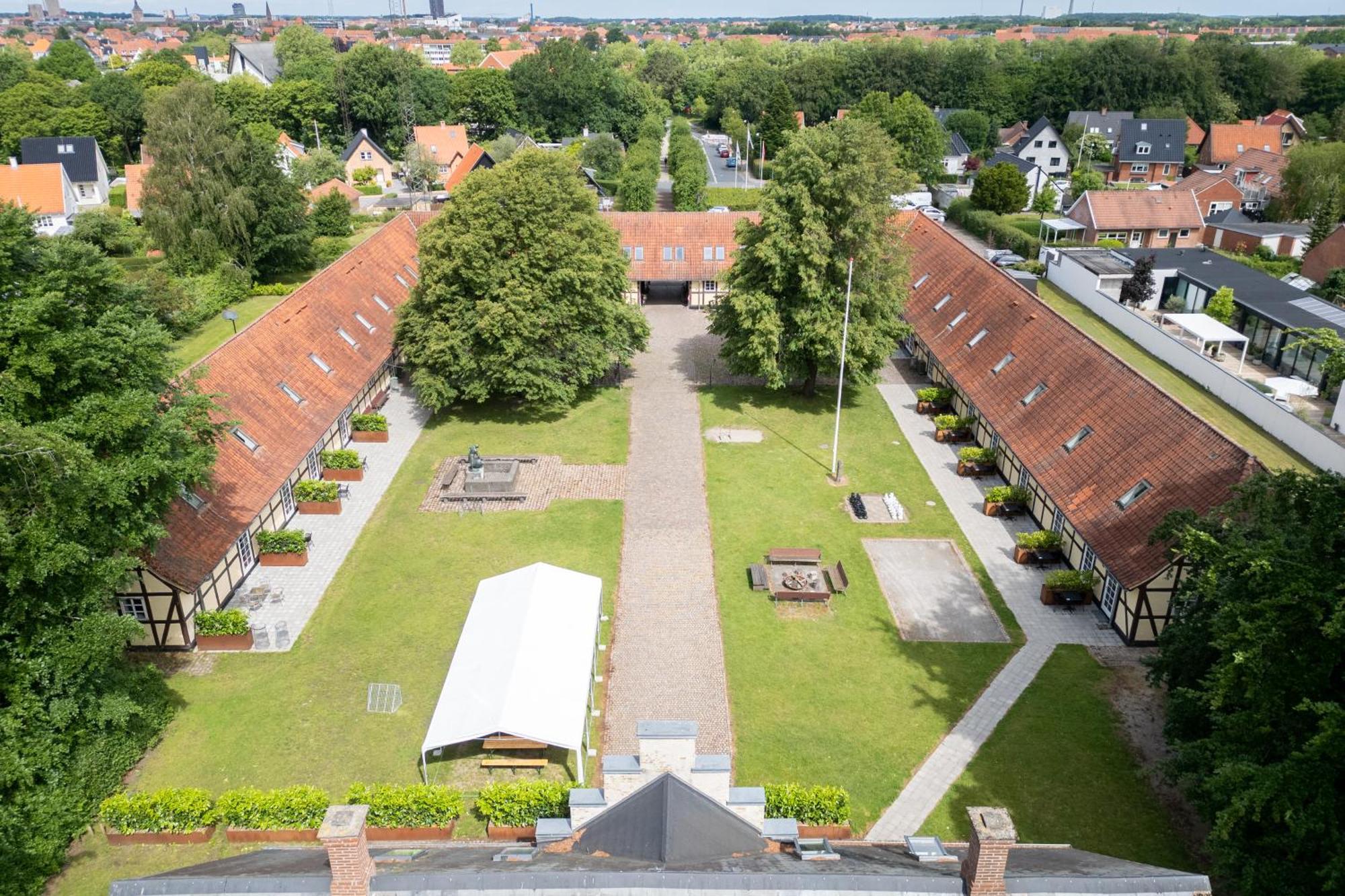 Kragsbjerggaard Vandrerhjem Odense Exterior foto