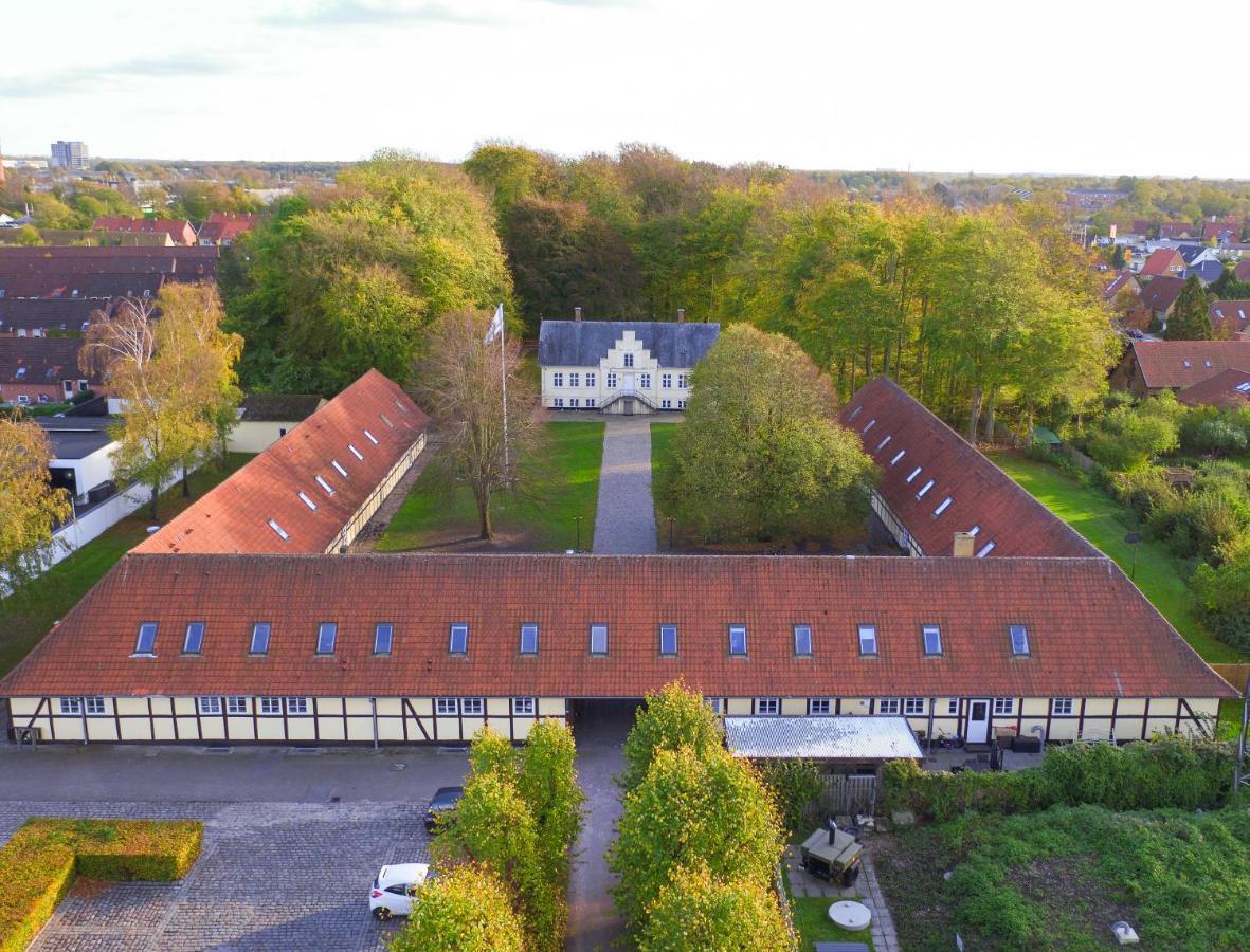 Kragsbjerggaard Vandrerhjem Odense Exterior foto